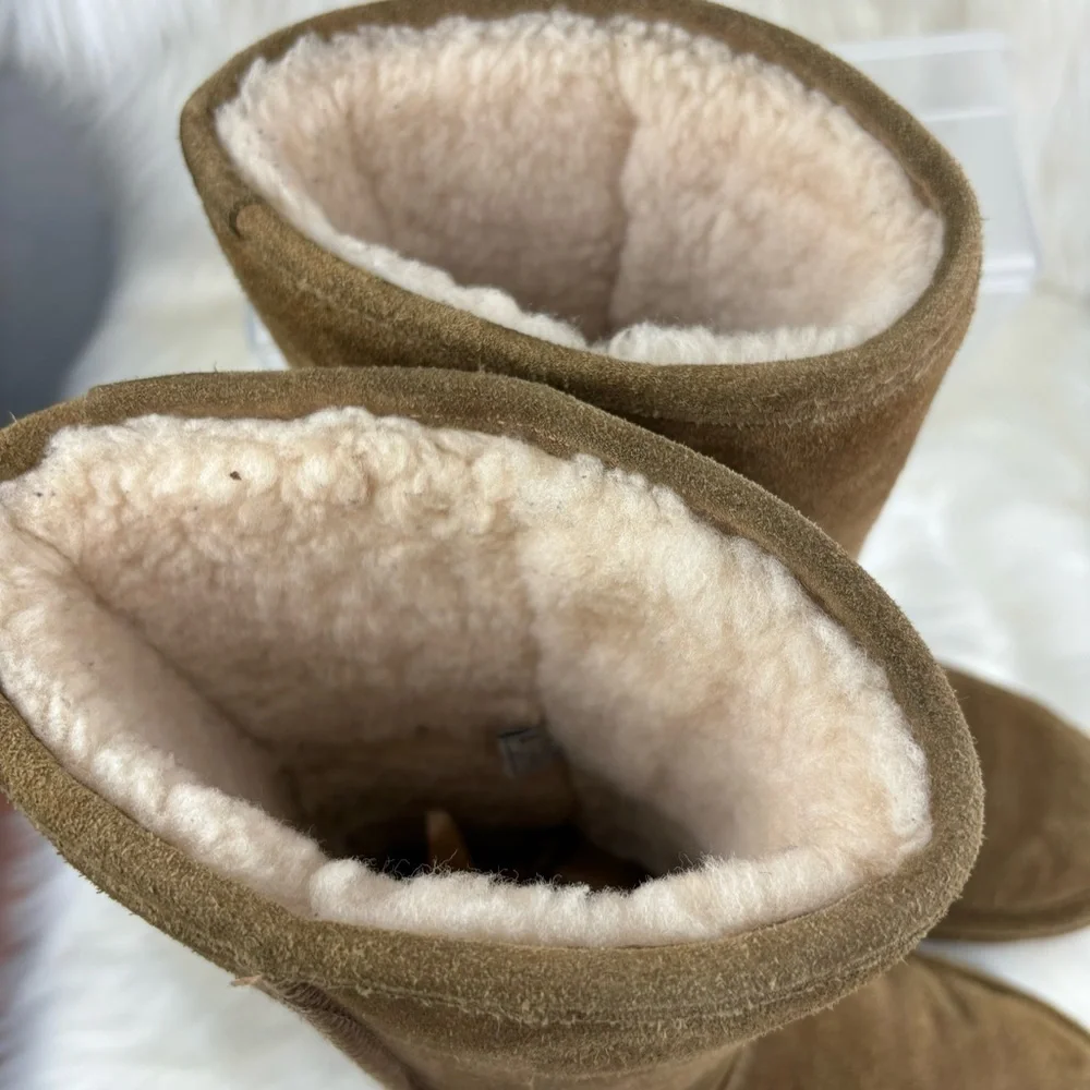 BEARPAW FUR WINTER TALL BOOTS SIZE 8